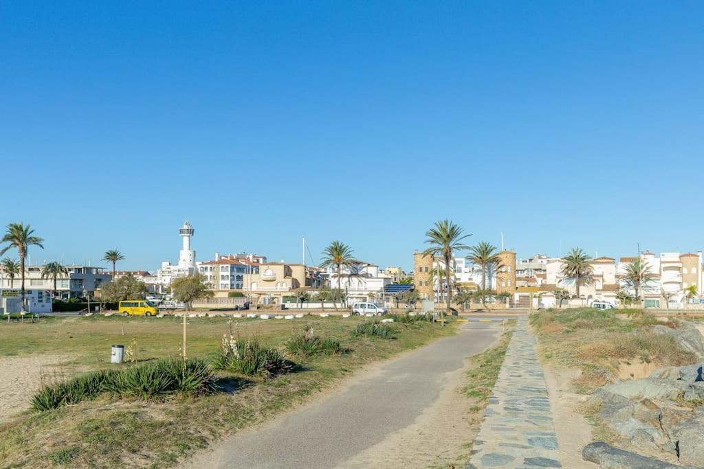 V020 - Puerto Primero Empuriabrava Exterior photo